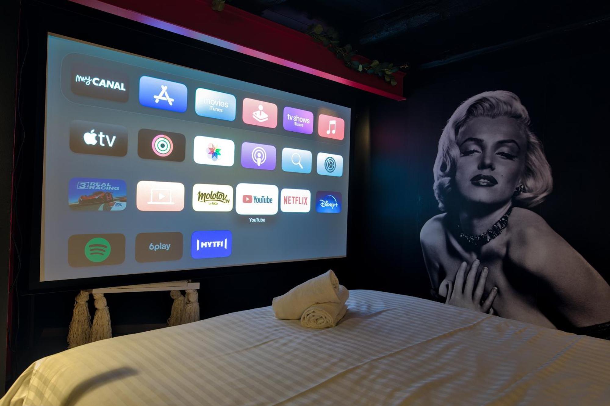 Апартаменти Unsejourametz - Le Cinema De Marilyn Екстер'єр фото